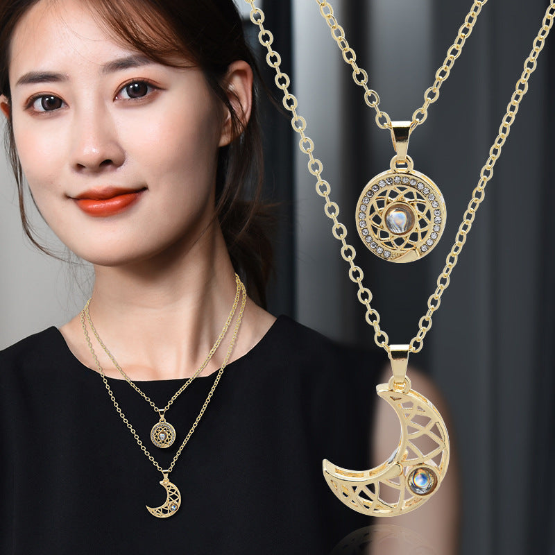 Factory Direct Sun and Moon Projection Couple Necklace Women's Men's Sun Moon Accessories Jewelry Women's Clavicle Chain Pendant