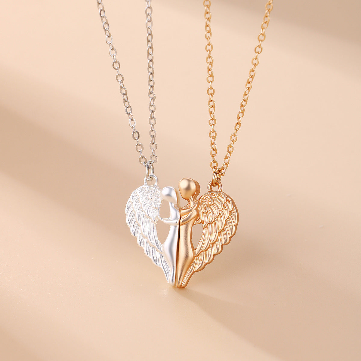 Couple Magnet Angel Wings Hug Love Pendant Devil Wings Magnet Valentine's Day Gift Necklace Clavicle Chain
